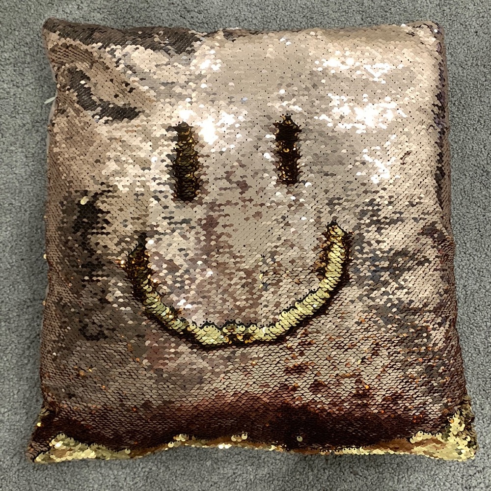 Sparkle pillow